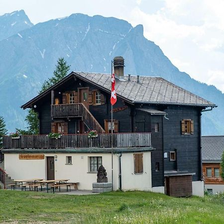 Gruppenhaus Im Walliser Alpstyle Rosswald Εξωτερικό φωτογραφία