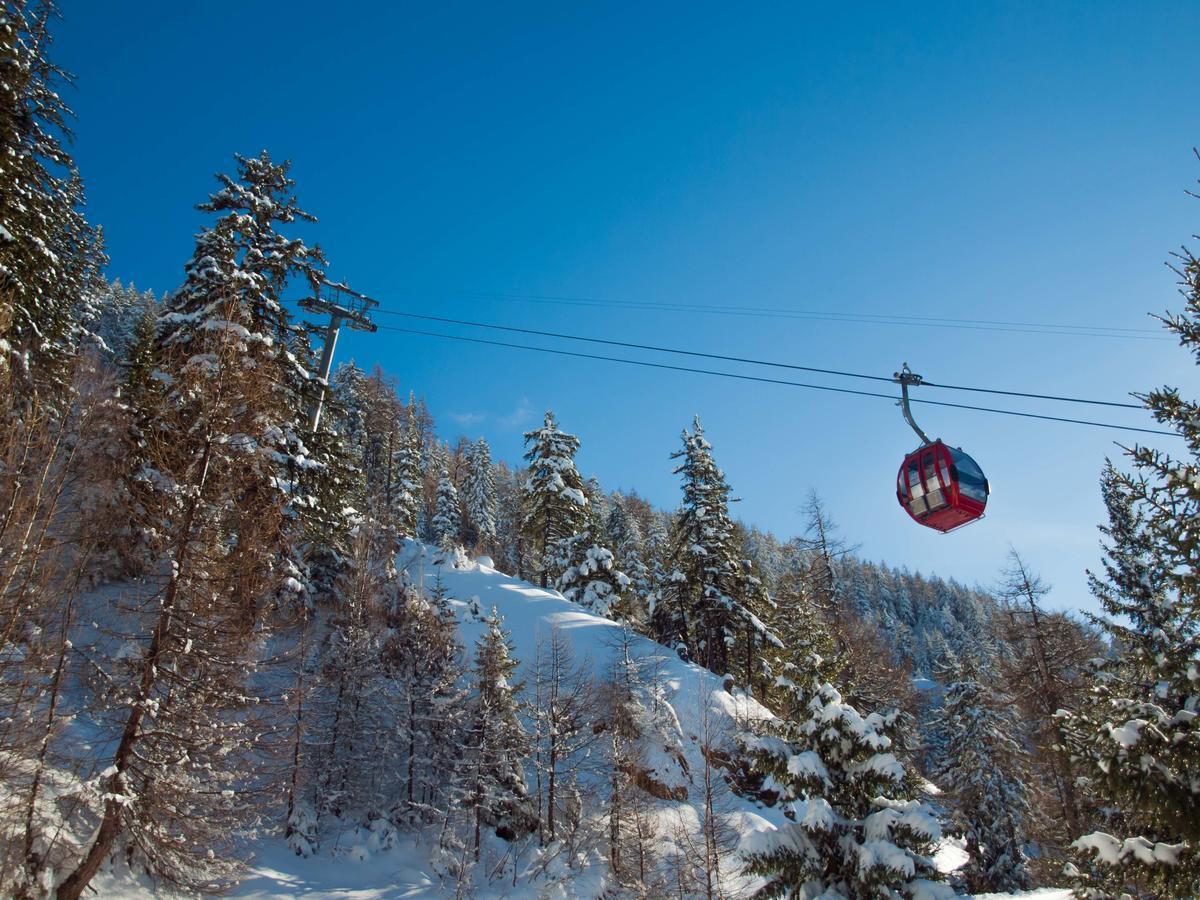 Gruppenhaus Im Walliser Alpstyle Rosswald Εξωτερικό φωτογραφία