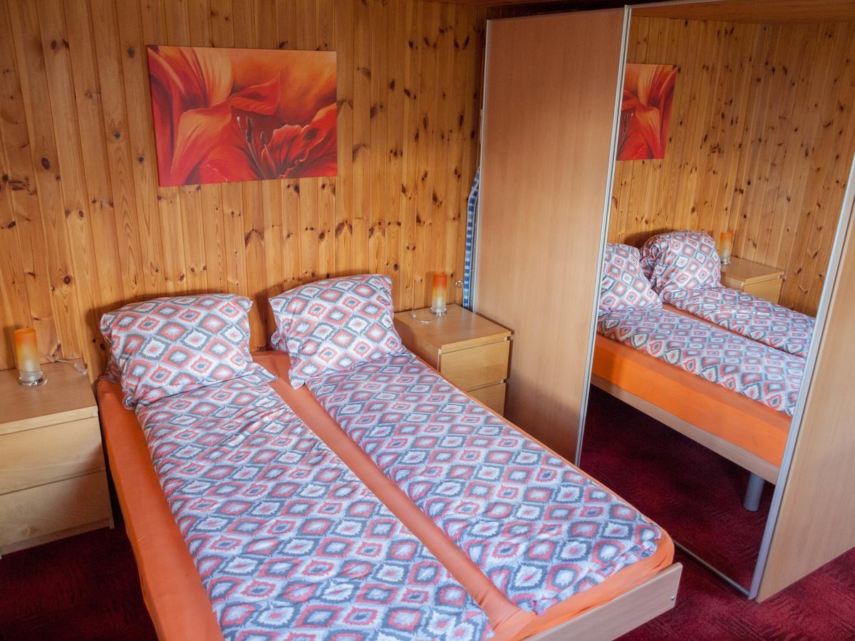 Gruppenhaus Im Walliser Alpstyle Rosswald Εξωτερικό φωτογραφία