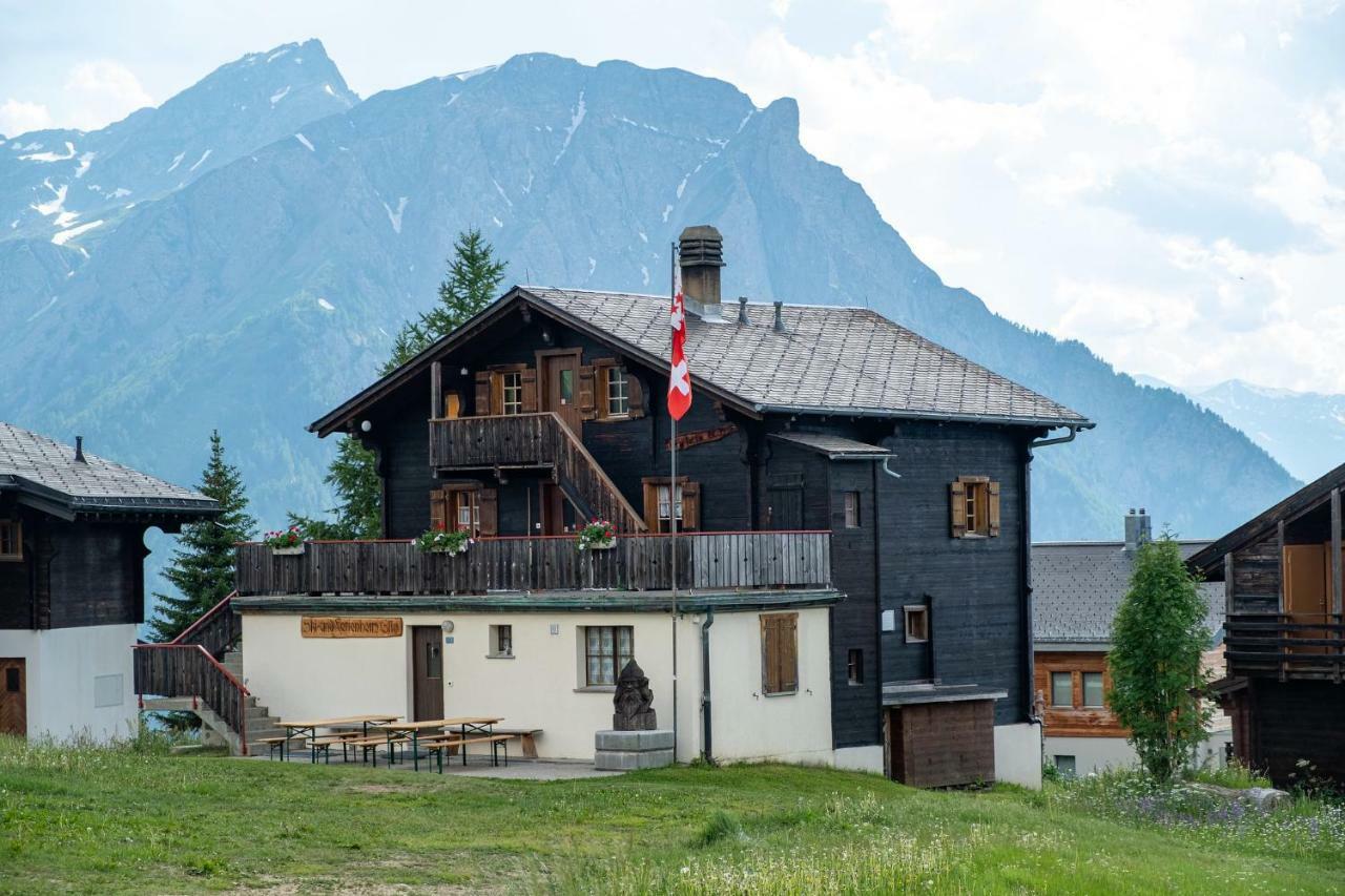Gruppenhaus Im Walliser Alpstyle Rosswald Εξωτερικό φωτογραφία